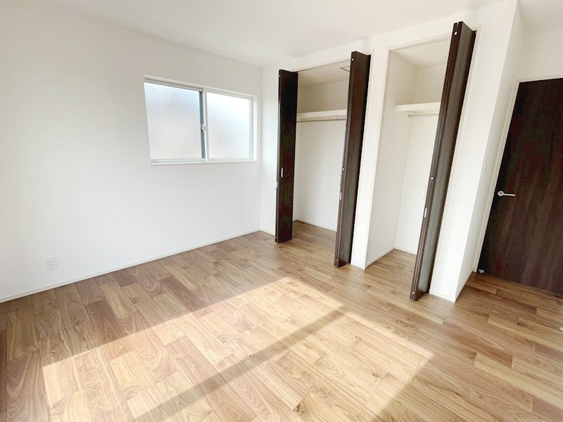 加東市下滝野　第12期　2号地 内観写真（リビング以外の居室）