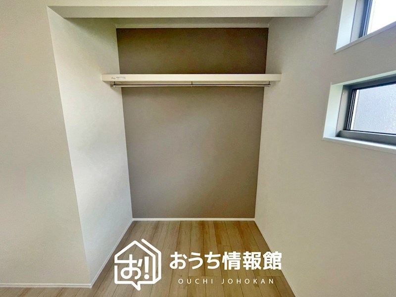 岐阜市岩崎　D号地 内観写真（収納）