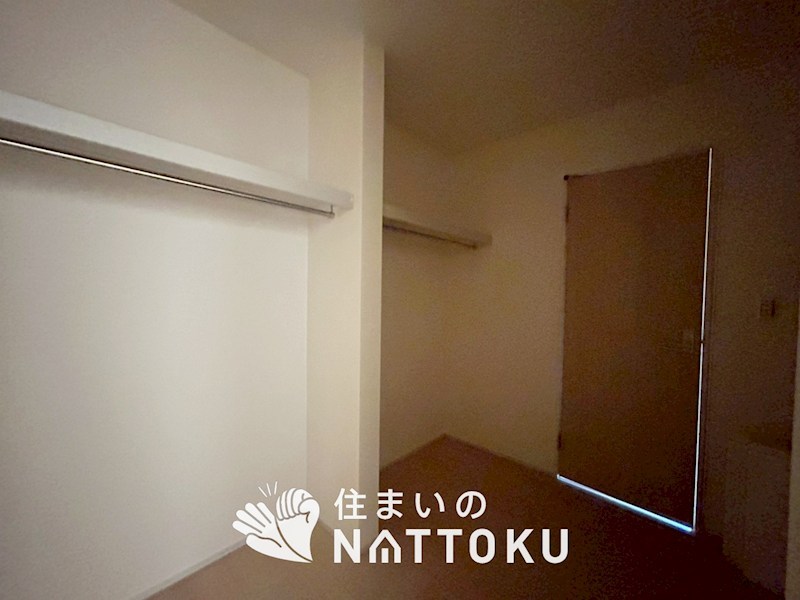 野洲市冨波甲　第3期　3号地 内観写真（収納）