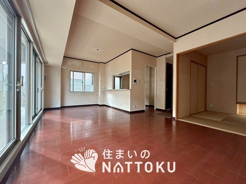 グランスイート香里園 内観写真（リビング）