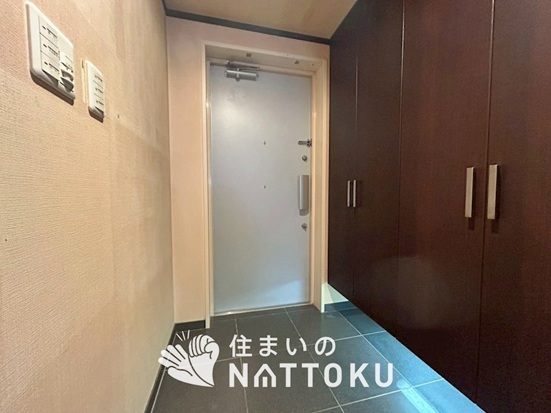 グランスイート香里園 現地写真（玄関）