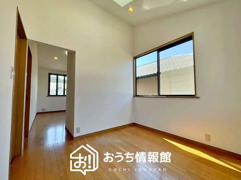 四日市市桜新町　 内観写真（リビング以外の居室）