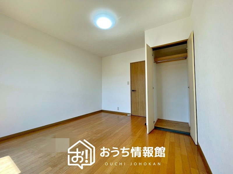 四日市市桜新町　 内観写真（リビング以外の居室）