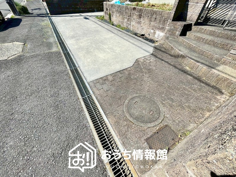四日市市桜新町　 現地写真（駐車場）