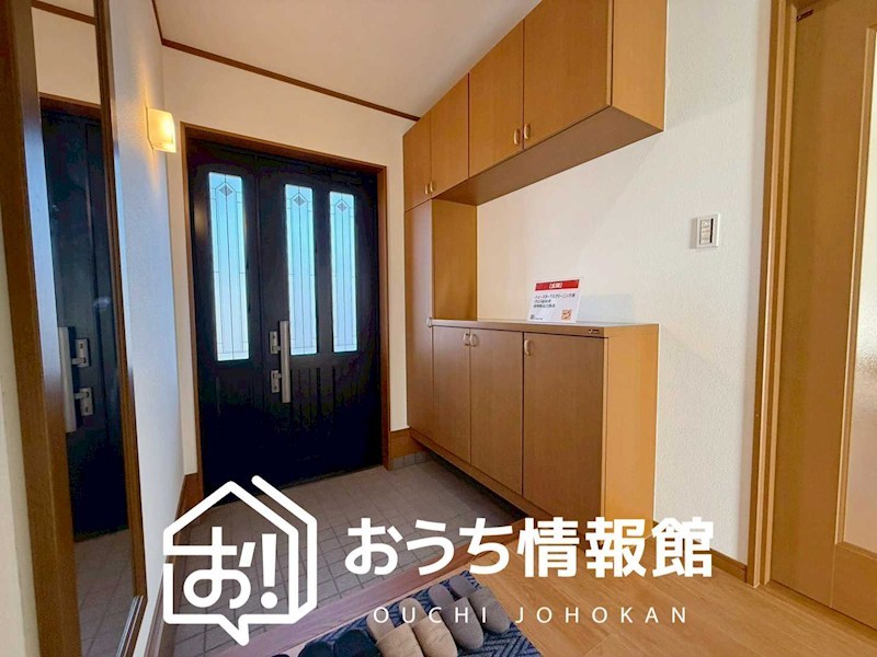 四日市市別山 現地写真（玄関）
