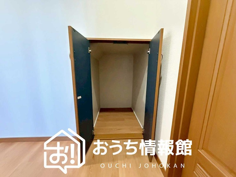 四日市市別山 内観写真（収納）