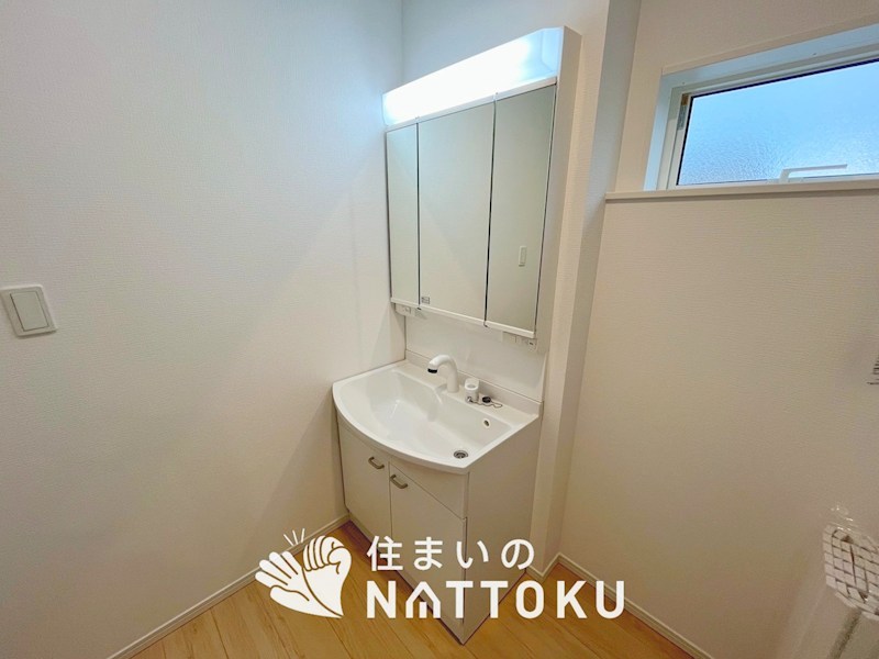 富田林市東板持町　第2期 内観写真（洗面台・洗面所）
