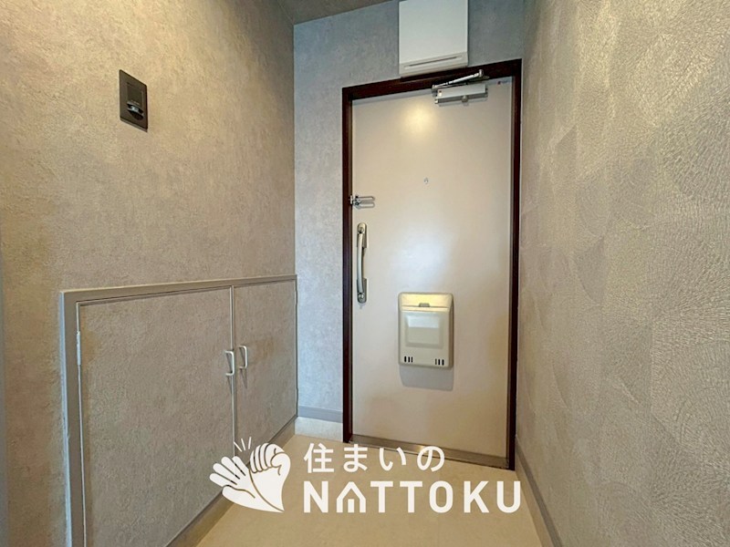 枚方ハイツ　7号棟 現地写真（玄関）