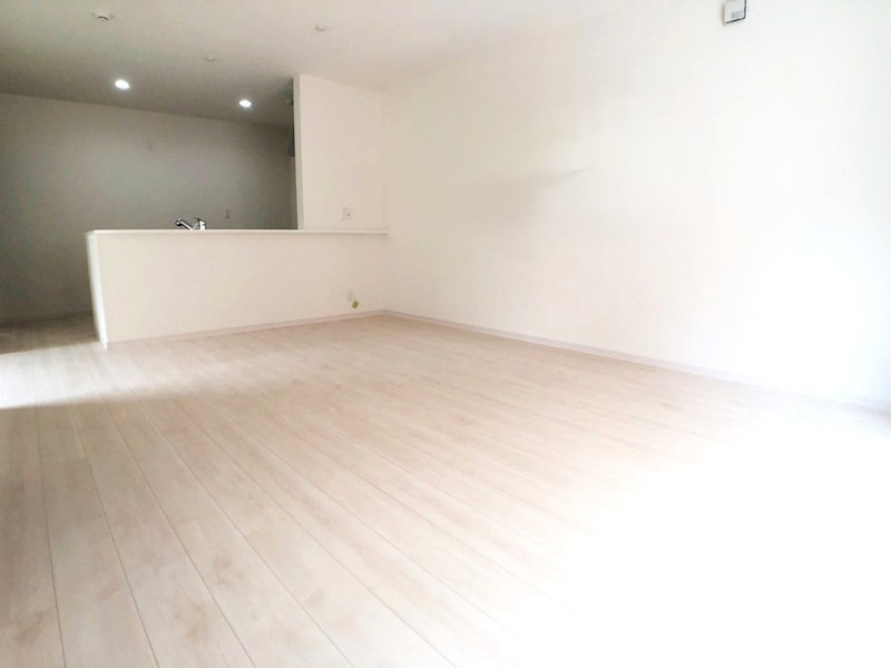 綾部市本町　第2期 同仕様写真（リビング）
