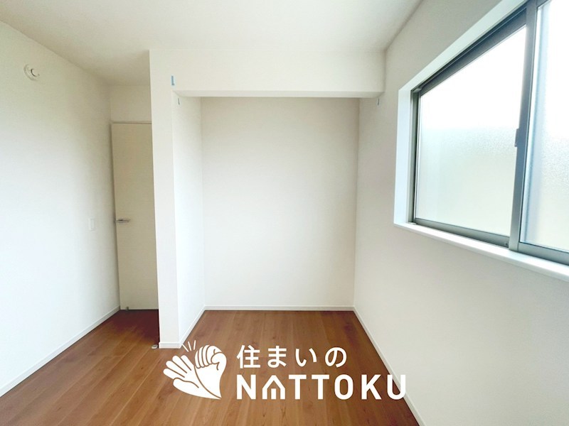 明石市大久保町八木　第18期　2号地  内観写真（収納）