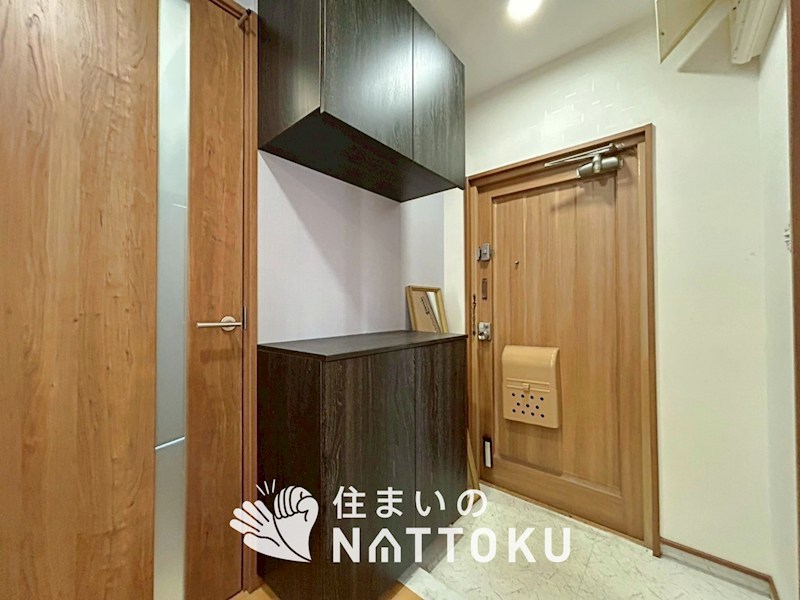 住宅都市整備公団山田池住宅　第6号棟 現地写真（玄関）