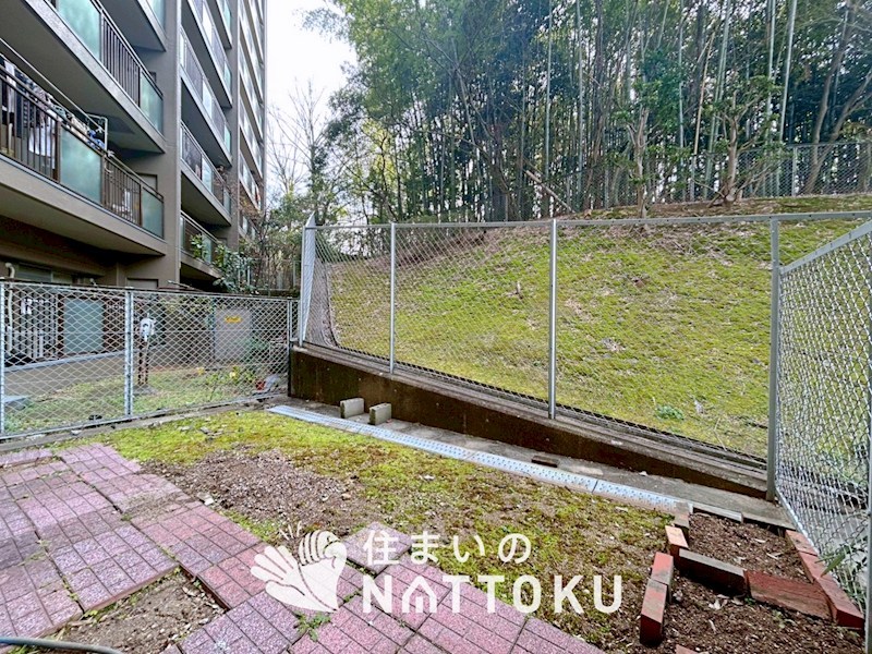 香里丘セントポリア 現地写真（庭）