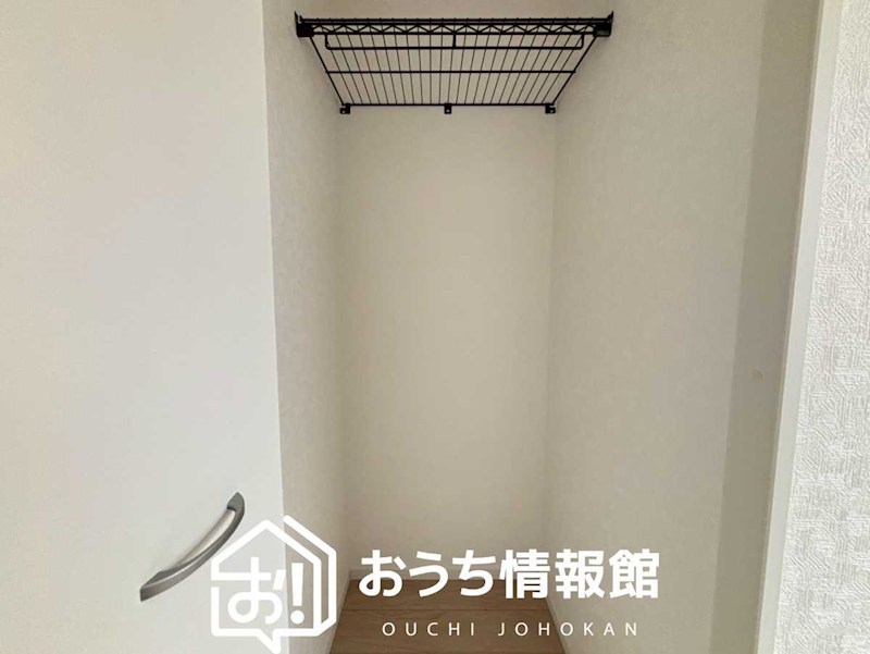 各務原市那加宮浦町　第1期　1号地 内観写真（収納）