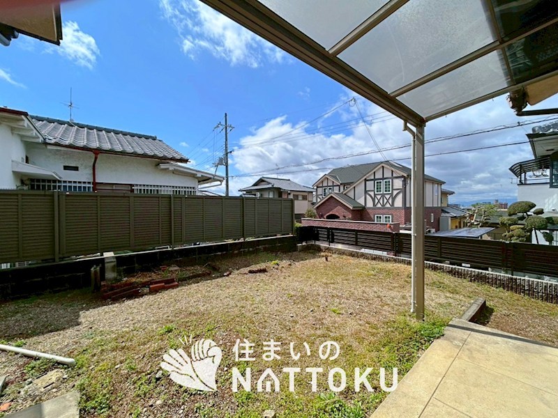 寝屋川市太秦緑が丘　 現地写真（庭）
