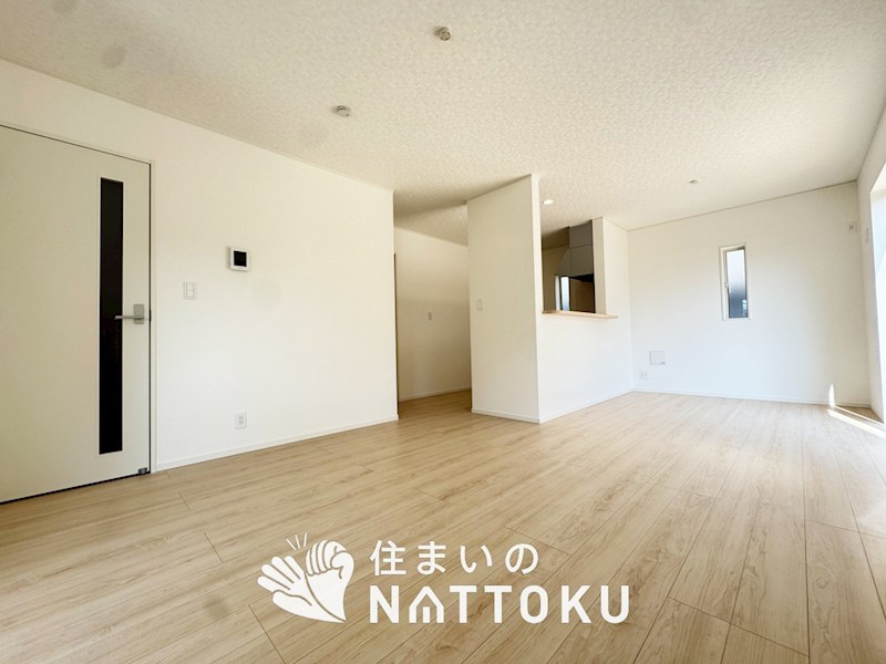 甲賀市甲賀町大原中　第1期　2号地 内観写真（リビング）