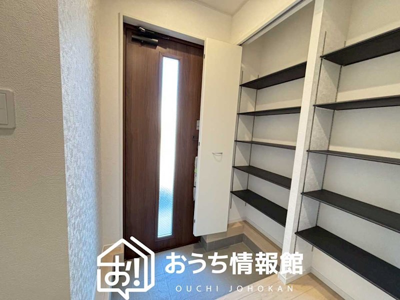 岐阜市日光町　第4期　1号地 現地写真（玄関）