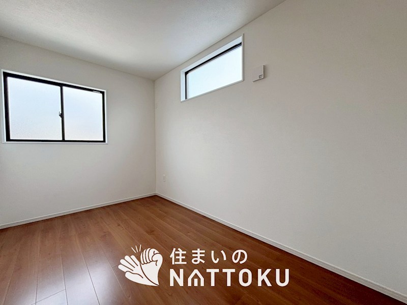 池田市空港　第1期 内観写真（リビング以外の居室）