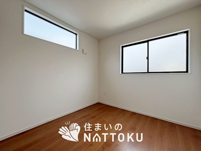 池田市空港　第1期 内観写真（リビング以外の居室）