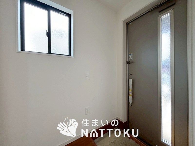 池田市空港　第1期 現地写真（玄関）