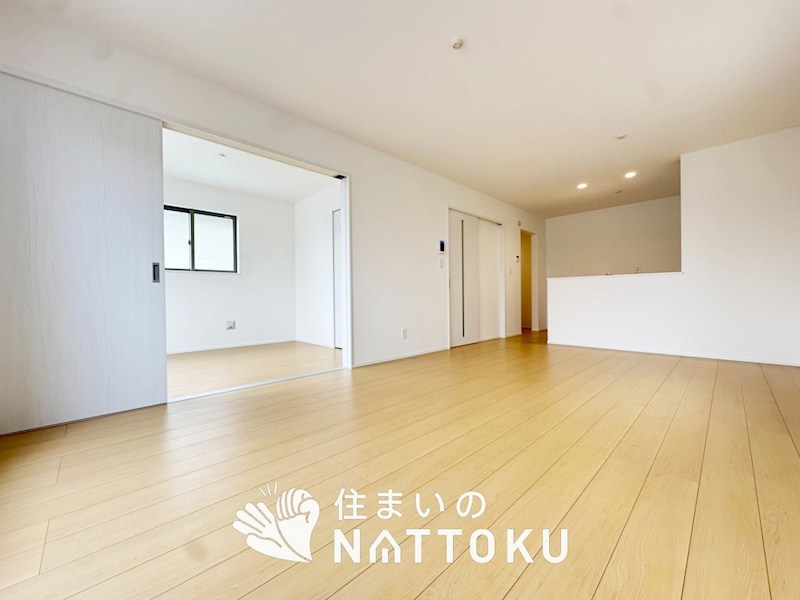 東大阪市下六万寺町 内観写真（リビング）