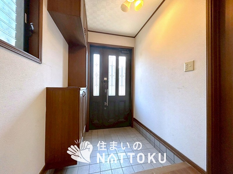 交野市私部  現地写真（玄関）