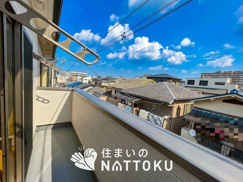 枚方市出口 現地写真（バルコニー）