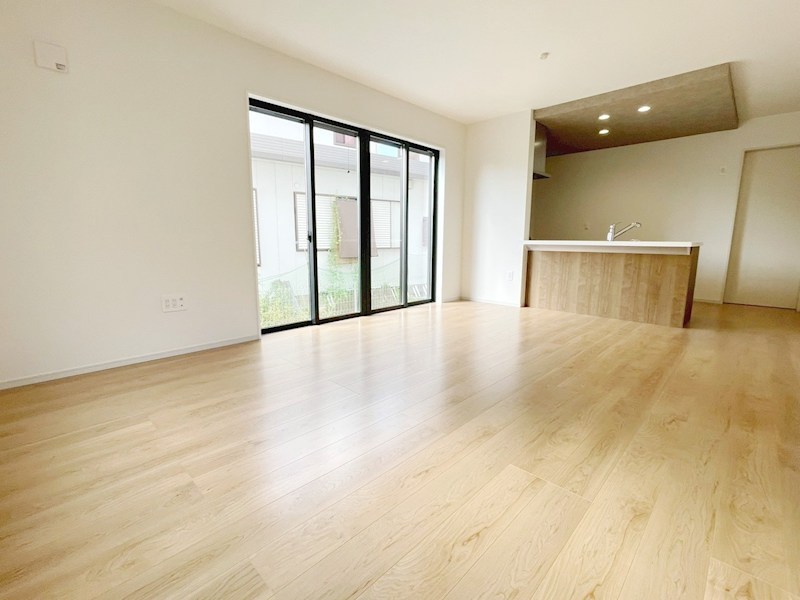 姫路市西庄　第4期　1号地 同仕様写真（リビング）