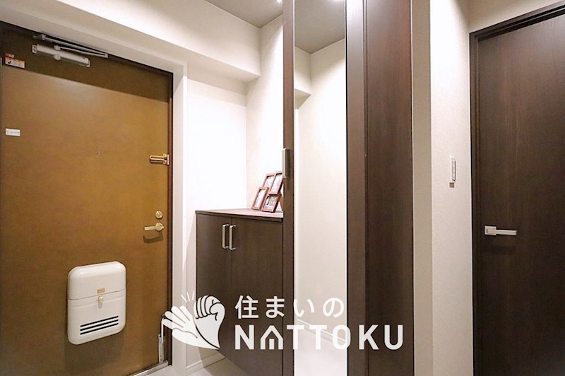 メロディーハイム牧野公園弐番館 現地写真（玄関）