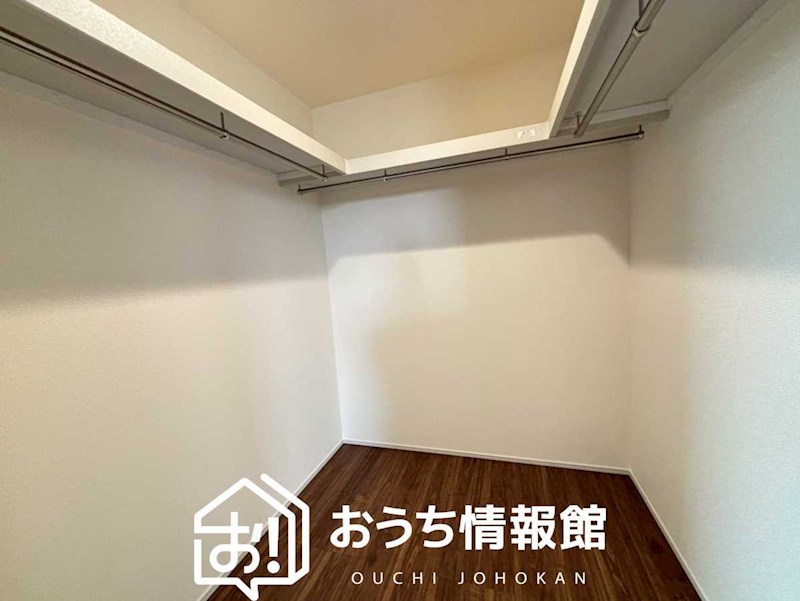 岐阜市下川手　 内観写真（収納）