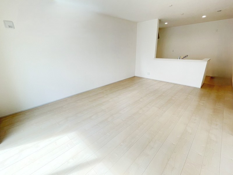 各務原市上中屋町　2号地 同仕様写真（リビング）