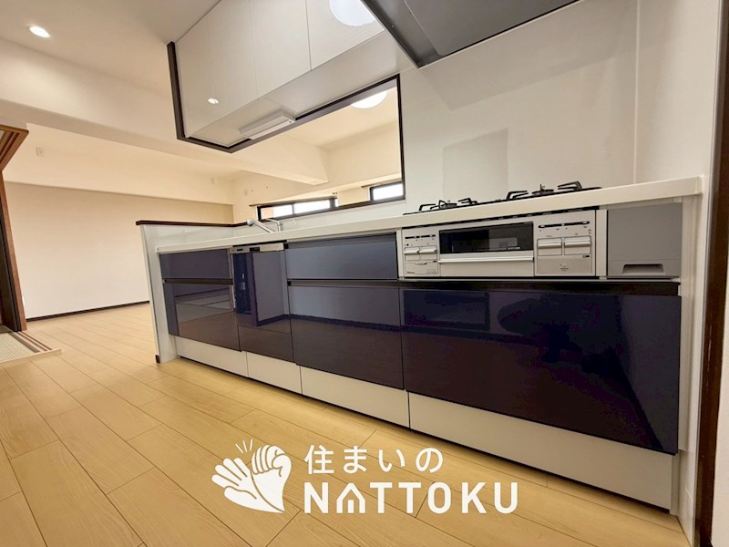 ふぁみーゆ寝屋川セントラルパーク　B棟 内観写真（キッチン）