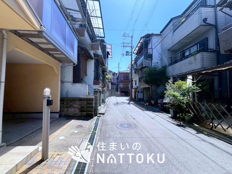 枚方市野村中町 現地写真（前面道路含む現地写真）