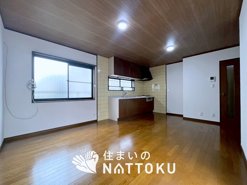 枚方市片鉾東町  内観写真（リビング）