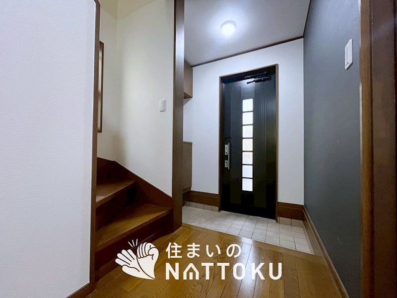 枚方市片鉾東町  現地写真（玄関）
