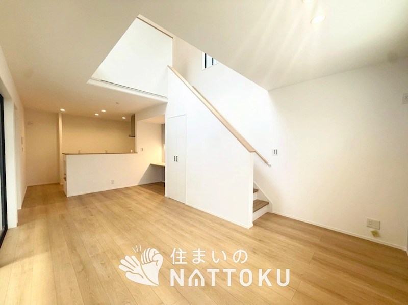 枚方市茄子作　C号地 内観写真（リビング）