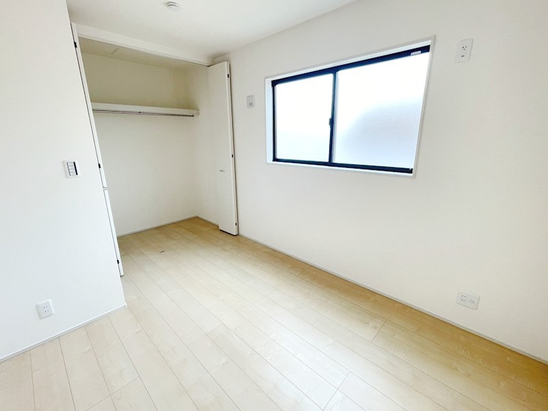 草津市西矢倉 内観写真（リビング以外の居室）