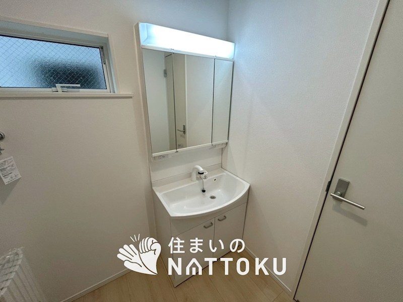 八尾市曙川東　第4期　4号地 内観写真（洗面台・洗面所）