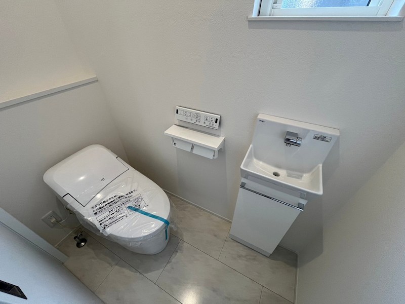 員弁郡東員町笹尾西　1号地 内観写真（トイレ）