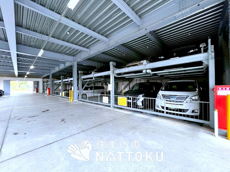リバティパーク枚方D棟プログレスタワー  共用部写真（駐車場）
