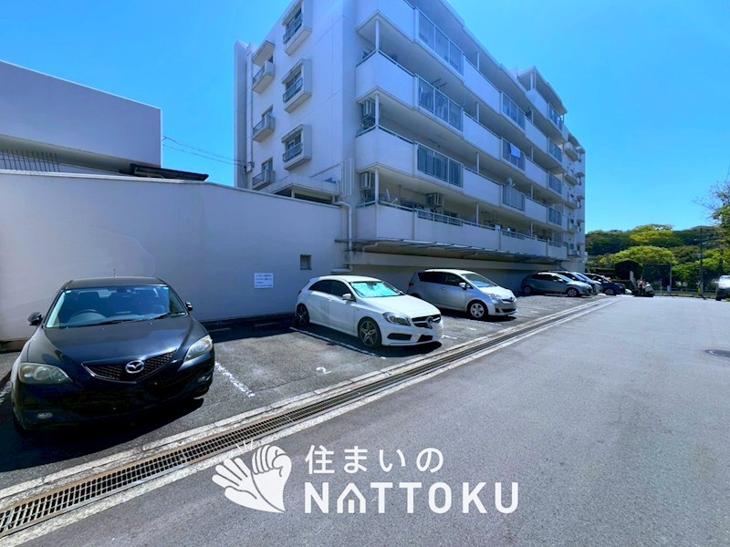 東急ドエル枚方山田池ビレジ 共用部写真（駐車場）