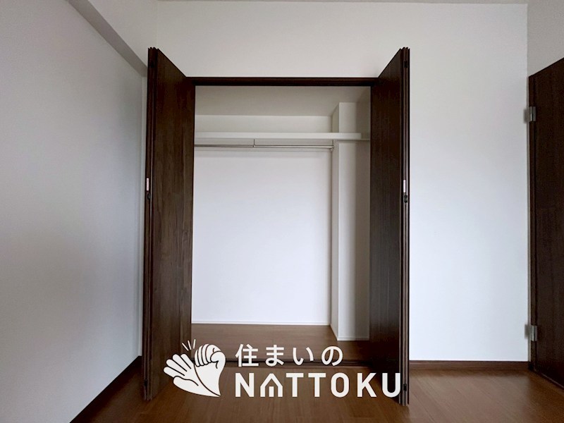 日興交野スカイマンション 内観写真（収納）