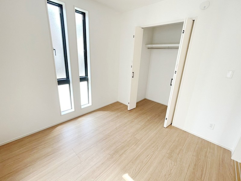 柏原市田辺　第4期　2号地 内観写真（リビング以外の居室）