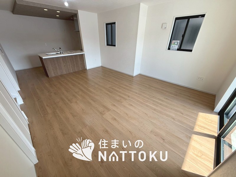 四條畷市二丁通町　第1期　2号地 内観写真（リビング）