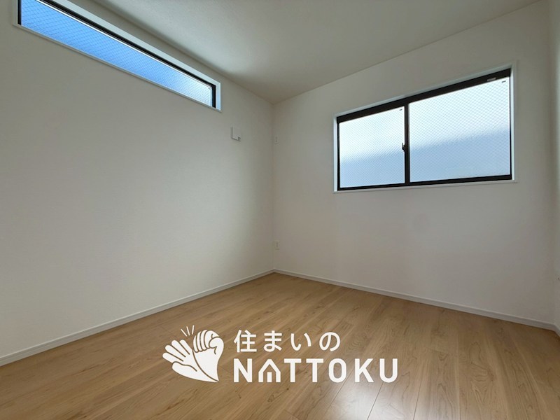四條畷市二丁通町　第1期　2号地 内観写真（リビング以外の居室）