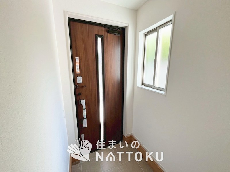 枚方市香里園桜木町　第2期　1号地 現地写真（玄関）
