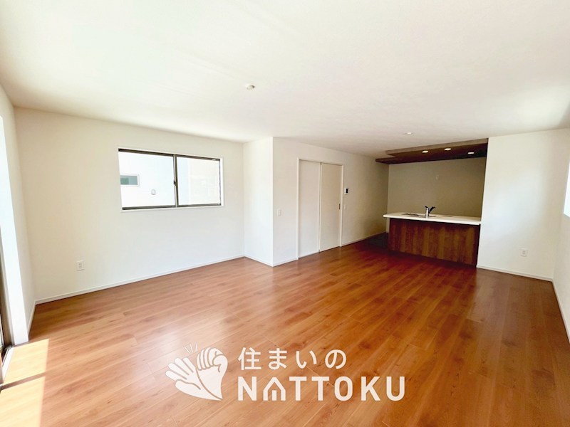 枚方市香里園桜木町　第2期　2号地 内観写真（リビング）