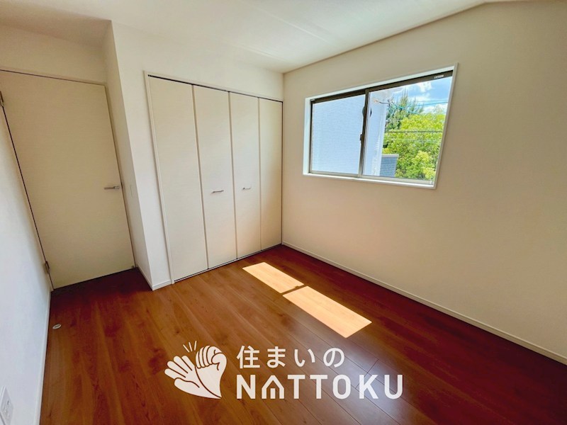 枚方市香里園桜木町　第2期　2号地 内観写真（リビング以外の居室）