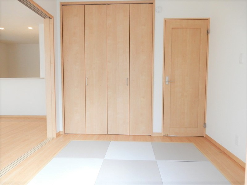 堺市美原区北余部 内観写真（リビング以外の居室）