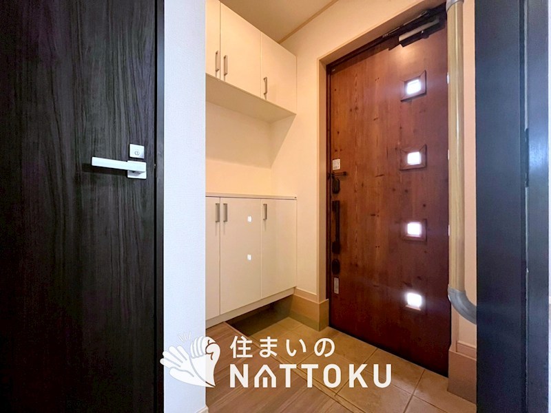 枚方市尊延寺　 現地写真（玄関）
