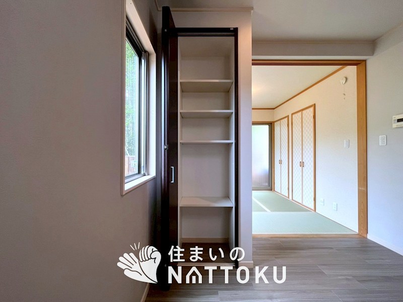枚方市尊延寺　 内観写真（収納）